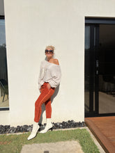 Load image into Gallery viewer, Autuuno Corduroy Pant - Red Coccio