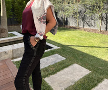 Load image into Gallery viewer, Autuuno Corduroy Pant - Red Coccio