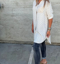 Load image into Gallery viewer, Longline Simple Summer Flattering Shirt Dress