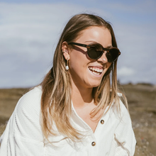 Load image into Gallery viewer, Sunglasses - WANDERER - Oak wood Frame with Black Polarised Lens