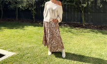 Load image into Gallery viewer, Animale - Suede metalic feel pleated skirt - Silver