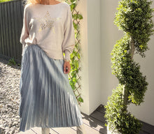 Load image into Gallery viewer, Animale - Suede metalic feel pleated skirt - Gold Leopard