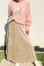 Load image into Gallery viewer, Animale - Suede metalic feel pleated skirt - Silver Leopard