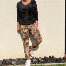 Load image into Gallery viewer, Luna Jogger - Metalic print - every day jogger- Navy